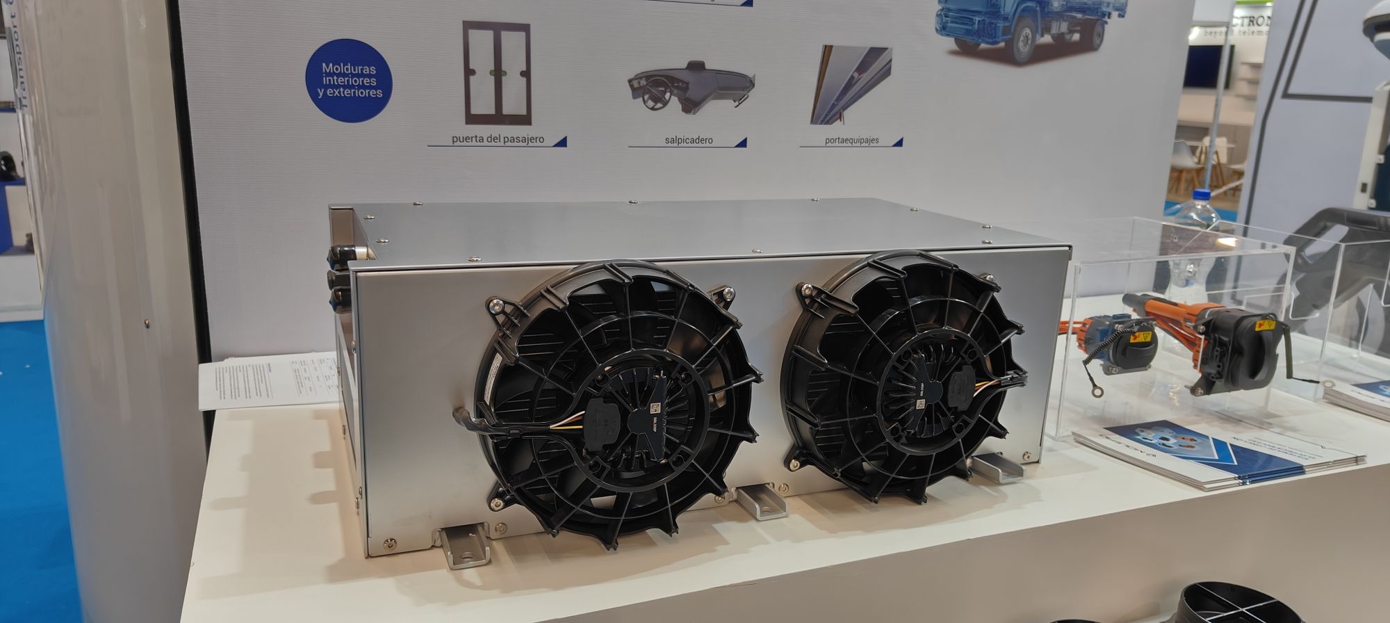 cling bus hvac system electric bus air conditioning battery thermal management system defroster