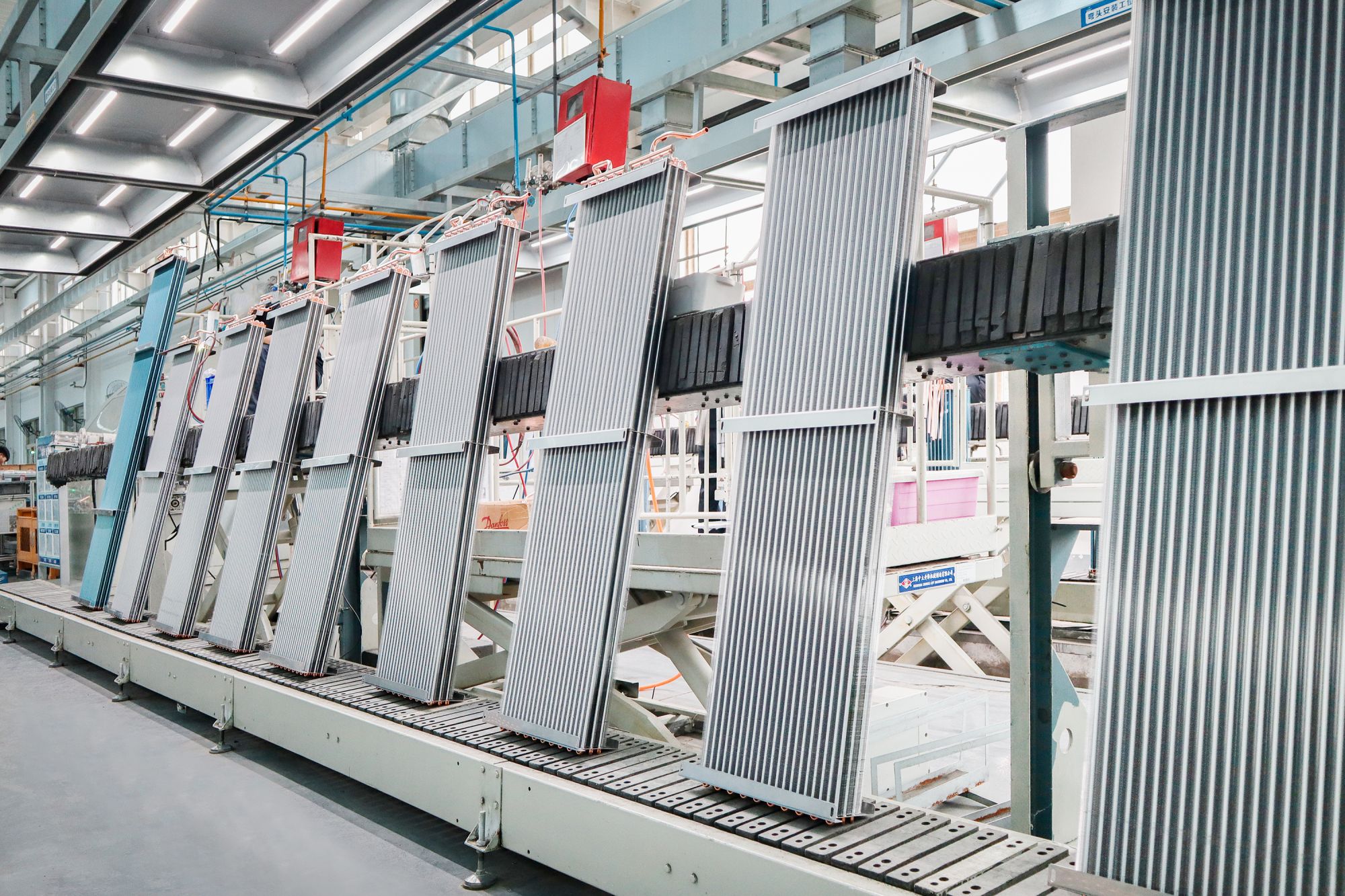 cling bus hvac system electric bus air conditioning battery thermal management system defroster